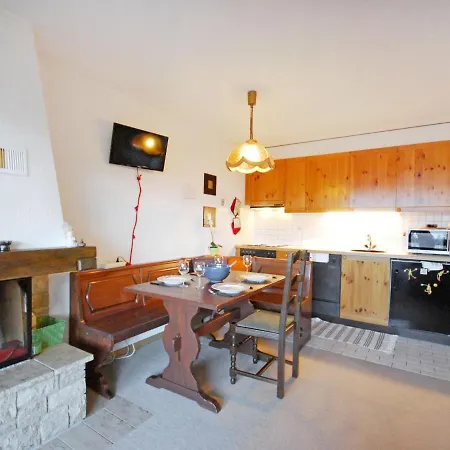 Hauts De A Apt B2